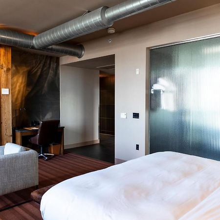 The Iron Horse Hotel (Adults Only) Milwaukee Extérieur photo