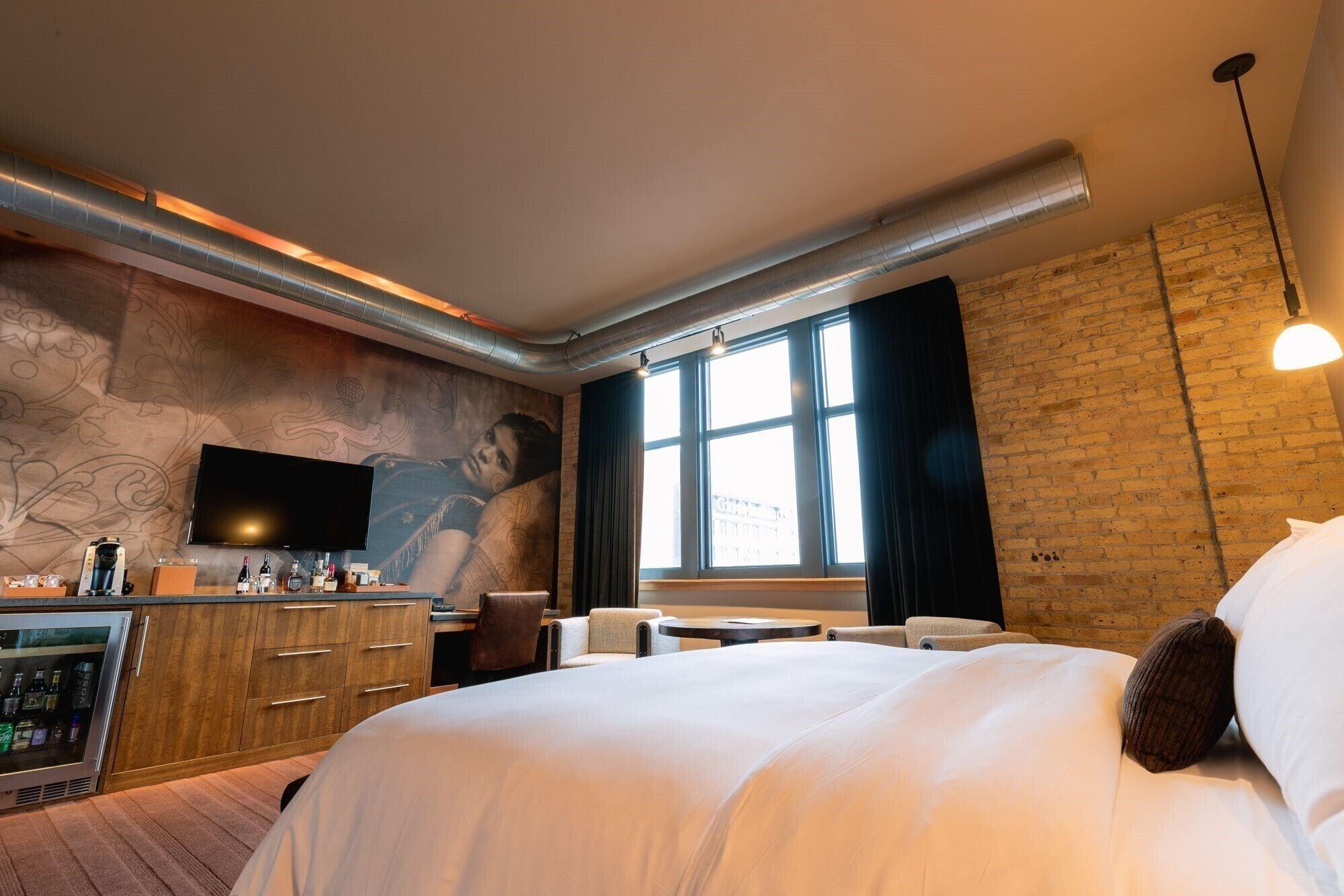 The Iron Horse Hotel (Adults Only) Milwaukee Extérieur photo