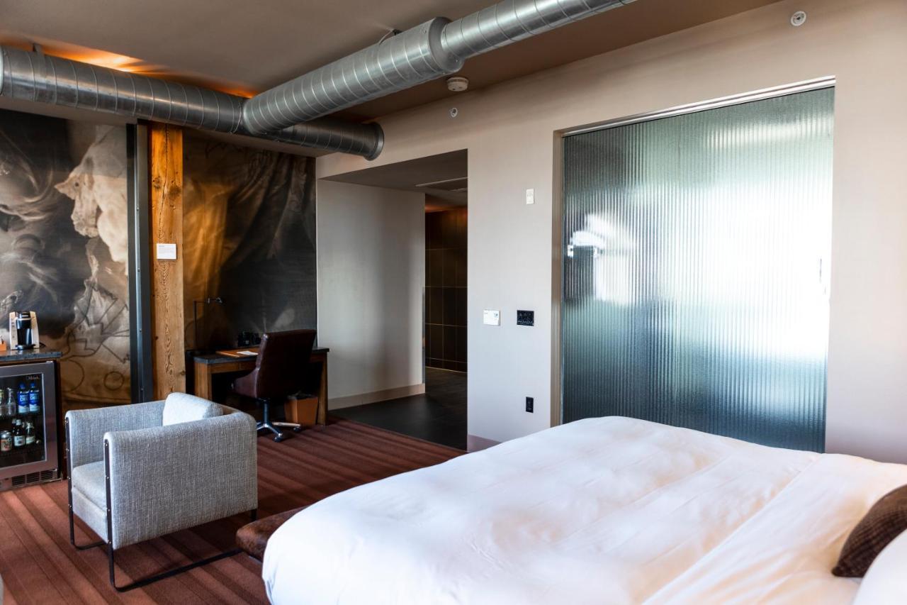 The Iron Horse Hotel (Adults Only) Milwaukee Extérieur photo