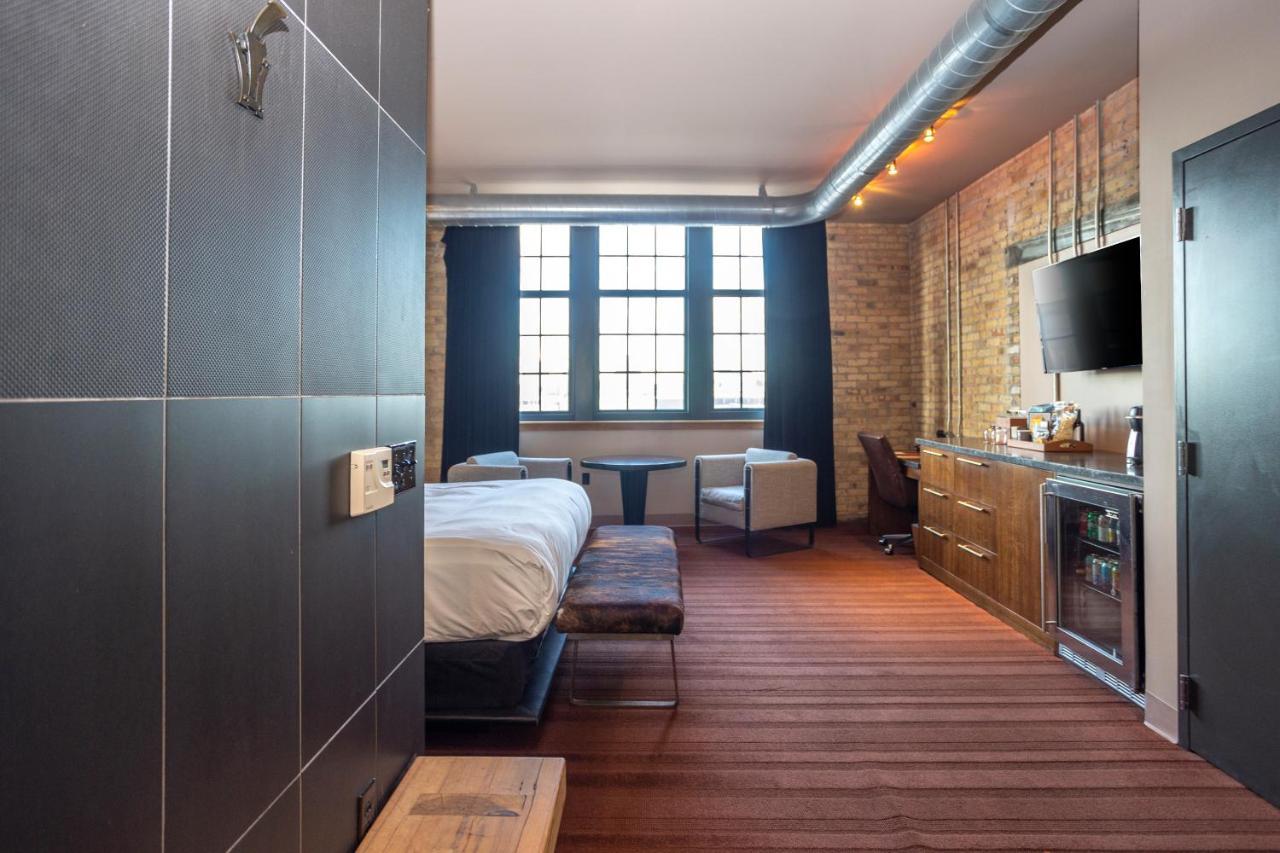The Iron Horse Hotel (Adults Only) Milwaukee Extérieur photo