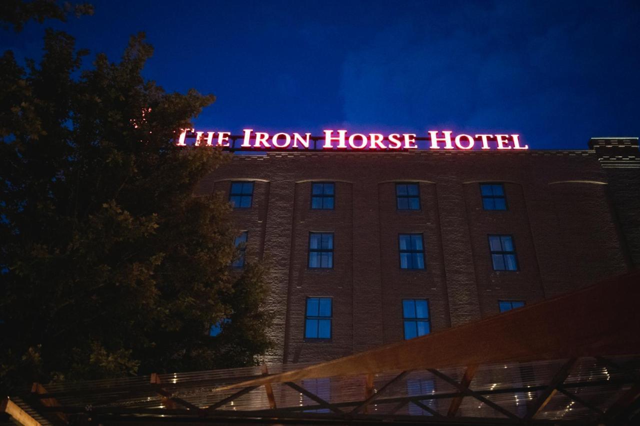 The Iron Horse Hotel (Adults Only) Milwaukee Extérieur photo